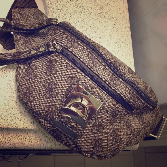 Guess Handbags - Vintage Guess Brown monogram Bum Bag Fanny pack & Lock Sport waist bag crossbody